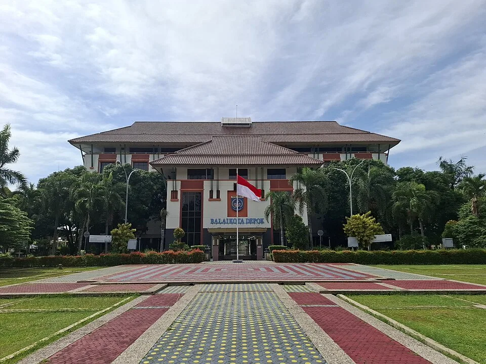 Media utama