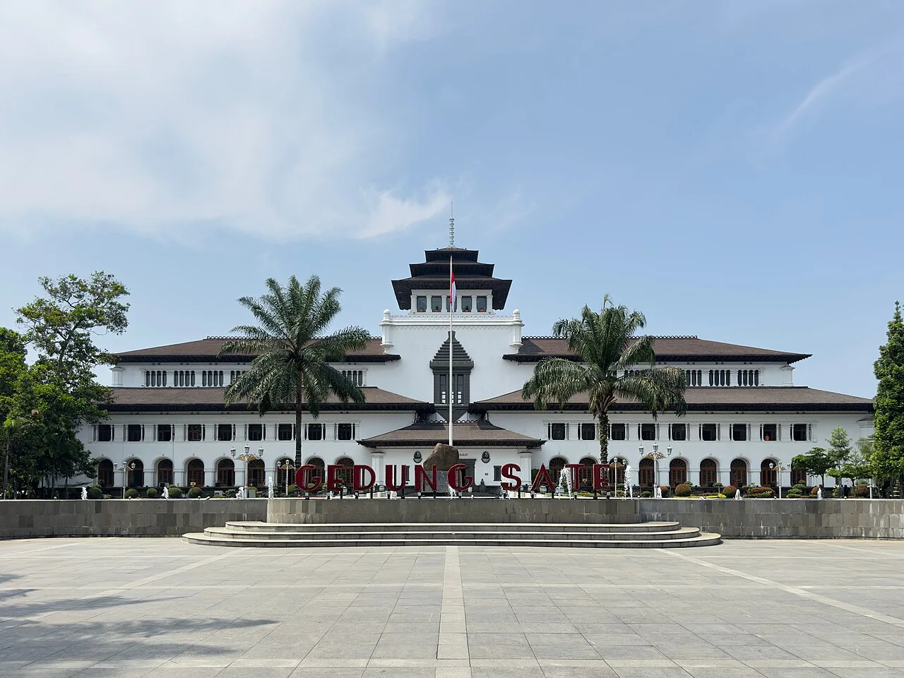 Media utama