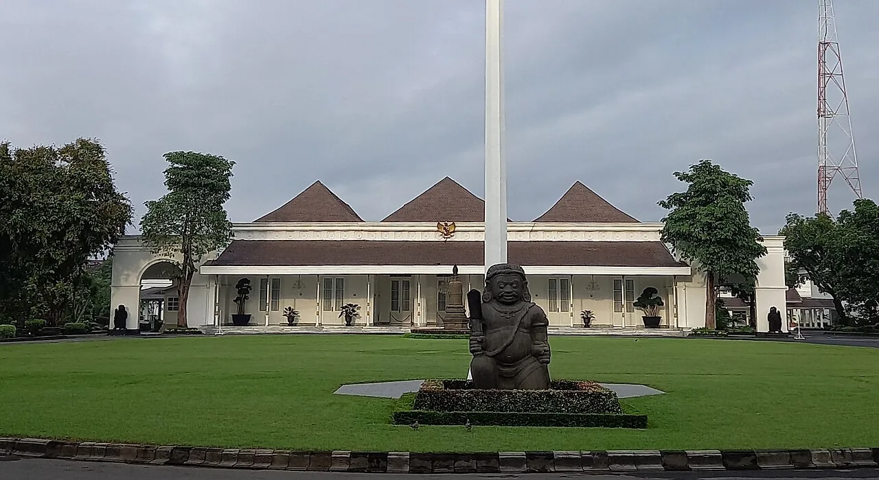 Media utama
