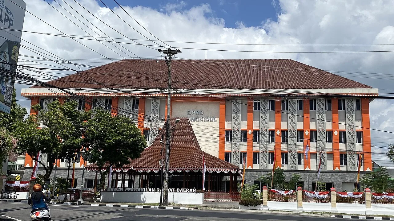Media utama