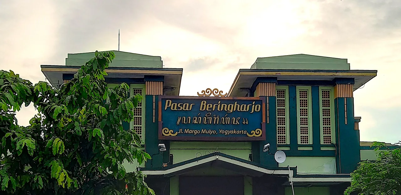 Media utama