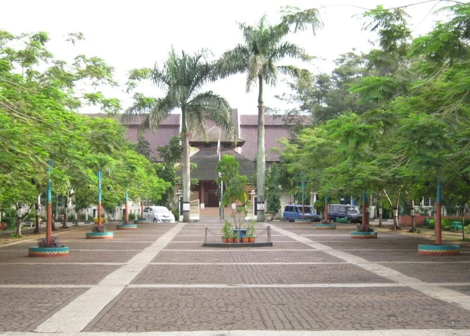Media utama