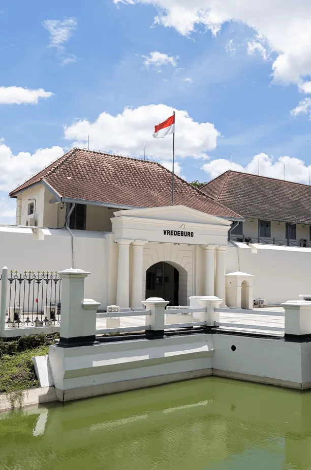 Media utama